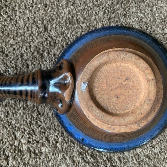 Stoneware Soup Bowl w/Handle - Picture 4 of 5